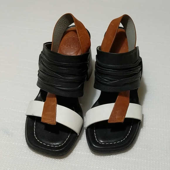 IXOS Shoes - IXOS LEATHER SANDAL